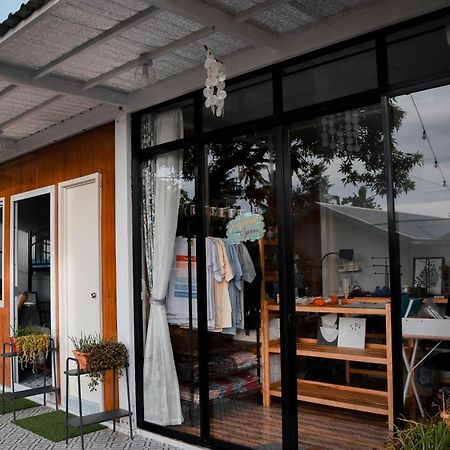 Olive Hostel Roxas City Eksteriør billede