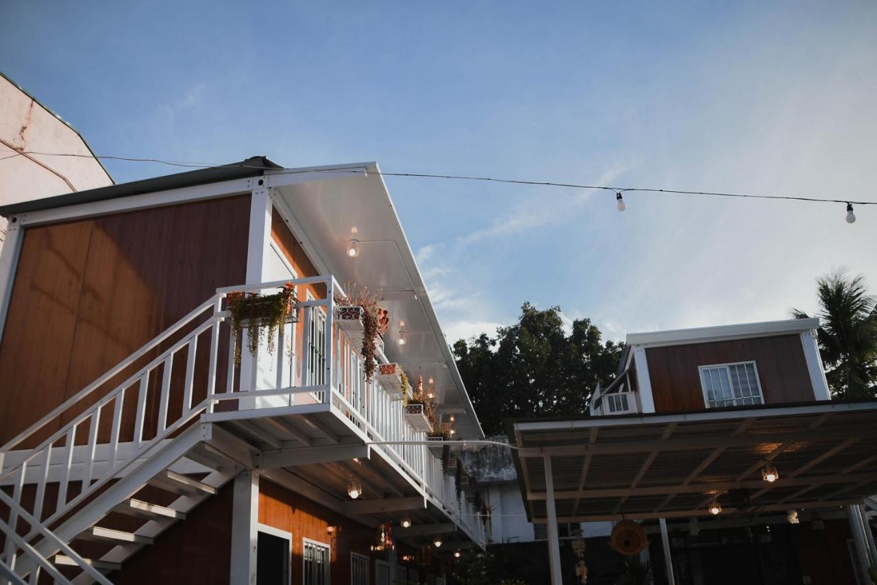Olive Hostel Roxas City Eksteriør billede