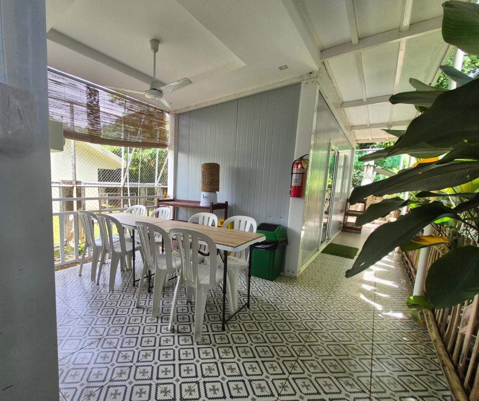 Olive Hostel Roxas City Eksteriør billede